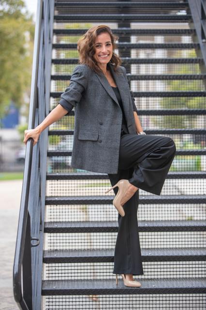 Why Parisian Women Rarely Wear Very High Heels