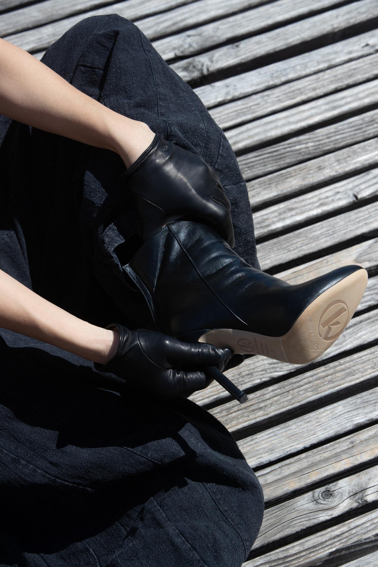 French Heels: The Art of Parisian Footwear Design